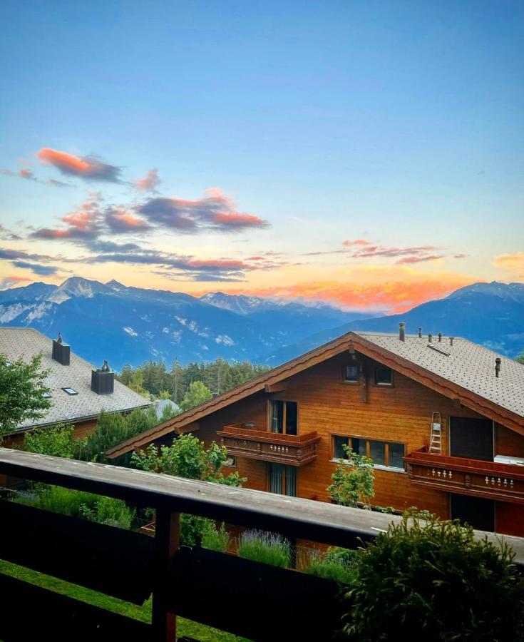 Window On Crans Montana, Appartement Avec Vue Sur Les Alpes Esterno foto